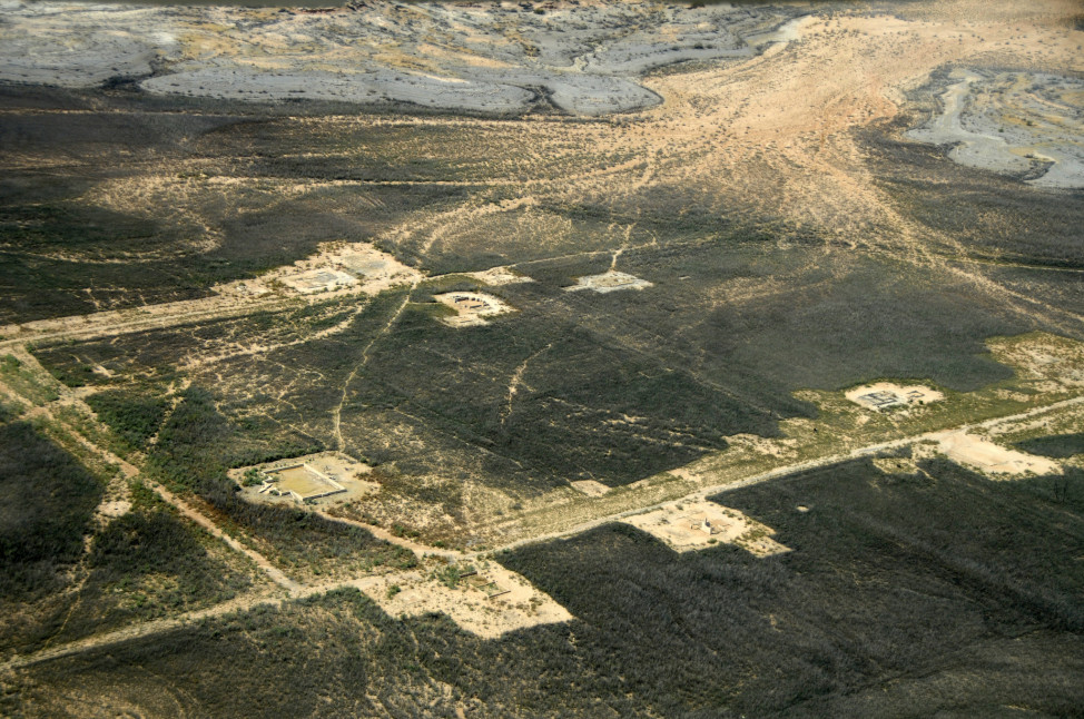 Aerial photo over Lake Mead National Recreation Area taken May 2015.(NPS photo by Chelsea Kennedy/ Lake Mead NRA Public Affairs via Flickr)