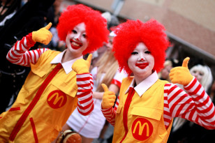 McDonald's şəbəkəsinin Yaponiyada 3,000-dən çox restoranı var.