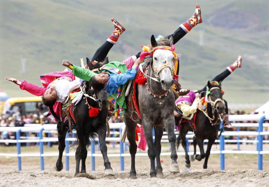 "Tibet Horse Racing"