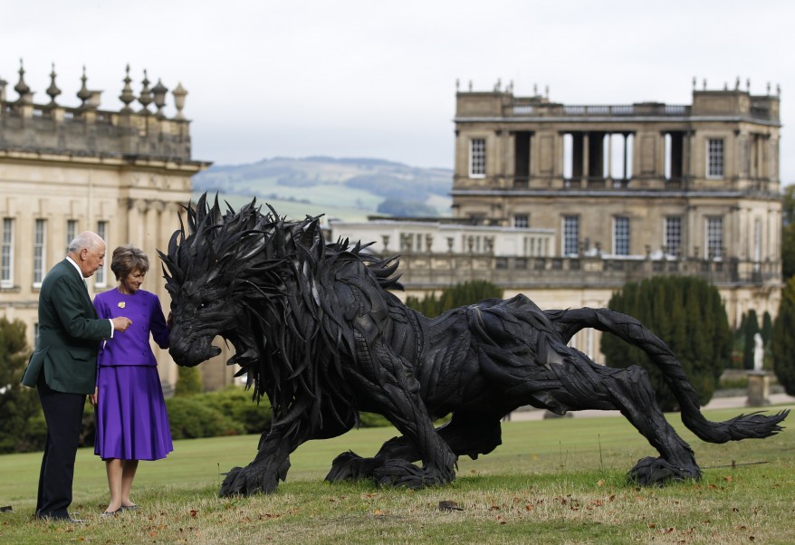 "UK Sculpture Lion"