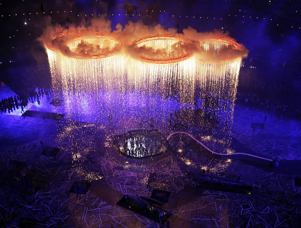 伦敦奥运开幕式五环点燃