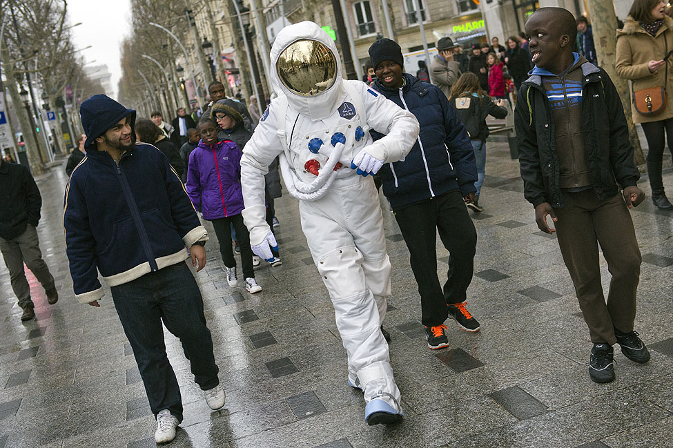 Paris Champs-Elysees Astronaut