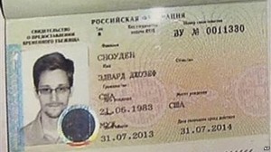 Миссия выполнима: первого августа Эдвард Сноуден получил убежище в России. Фото: AP