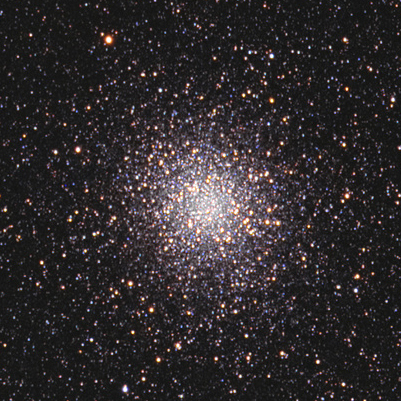 The globular cluster Messier 22 (M22) which astronomers have found to unusually host two black holes. (Image: Hunter Wilson)