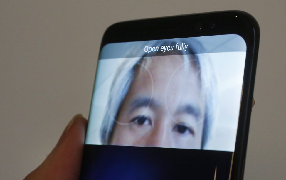 The iris scanner function of the Samsung Galaxy S8 is displayed, Monday, April 17, 2017, in New York. (AP)