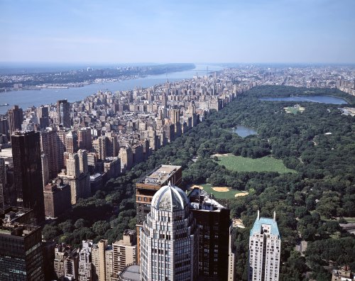 Central Park: a green refuge amid canyons of steel and concrete.  (Carol M. Highsmith)