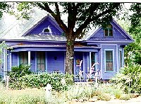 The purty (more Texas talk) Periwinkle Purple House.  (San Antonio Conservation Society)