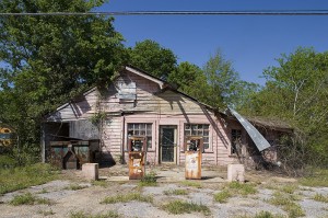 A lot of business buildings and barns along U.S. 11 were simply abandoned and left to the elements and vandals when high-speed Interstate highways came along.  (Carol M. Highsmith) 