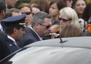 Warren Hance, following his sister's funeral on July 30, 2009.  (AP Photo)