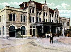 You don't have to be New York or Chicago to have had an elegant train station, as this old postcard view of the Louisville & Nashville Raildroad terminal in Evansville, Indiana illustrates.  (Library of Congress)