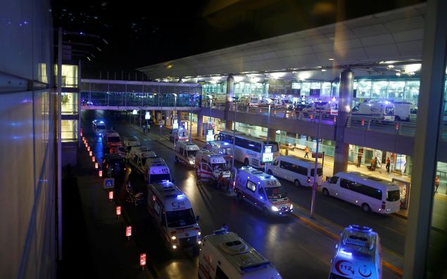 Ambulance cars arrive at Turkey's largest airport, Istanbul Ataturk, Turkey, following a blast June 28, 2016.     REUTERS/Osman Orsal     TPX IMAGES OF THE DAY      - RTX2IR1K
