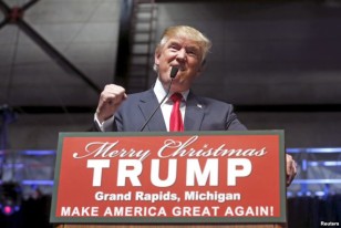 Donald Trump addresses a campaign rally in Grand Rapids, Michigan, Dec. 21, 2015. (Reuters) 