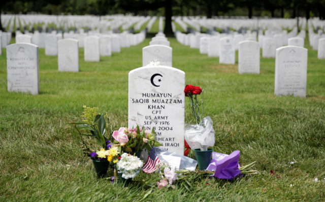 The grave of Army Captain Humayun Khan lies at Arlington National Cemetery in Arlington, Virginia, U.S., August 1, 2016. (Reuters)