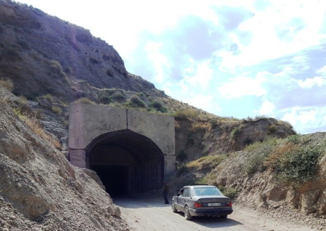 Soyda qurilishi mo'ljallangan suv ombori uchun bunyod etilgan tunnel