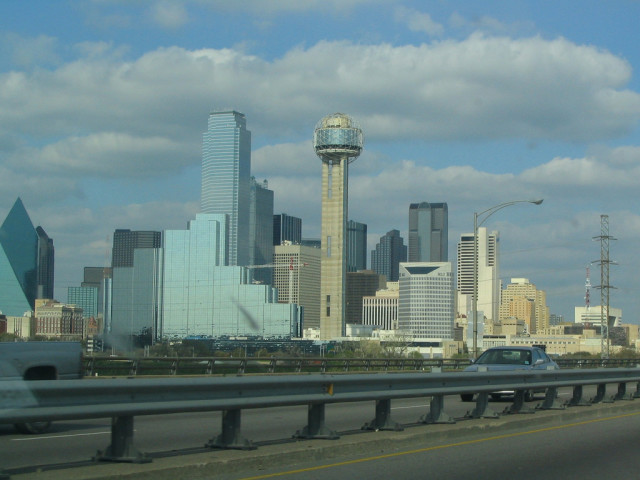 Dallas, Texas skyline (Photo by Flickr user Ken Lund via Creative Commons license)