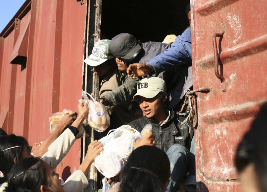 "Burma Conflict Food distribution"