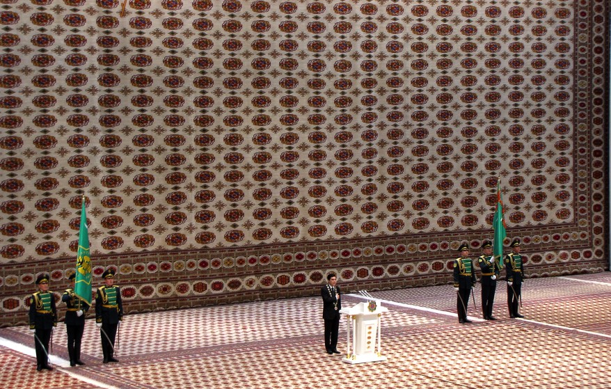 Инаугурация новоизбранного президента в Туркменистане (AFP)