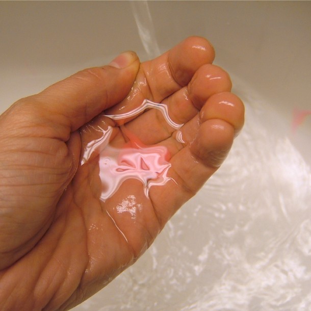 Washing hands with some antibacterial soap (Photo: Laura Holder via Flickr/Creative Commons)