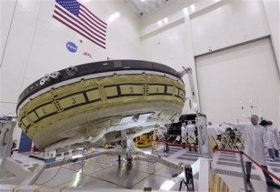  NASA has been trying to test its Low-Density Supersonic Decelerator (LDSD) "flying saucer" vehicle. Shown here being prepared to shipment to the test facility in Hawaii. (NASA)