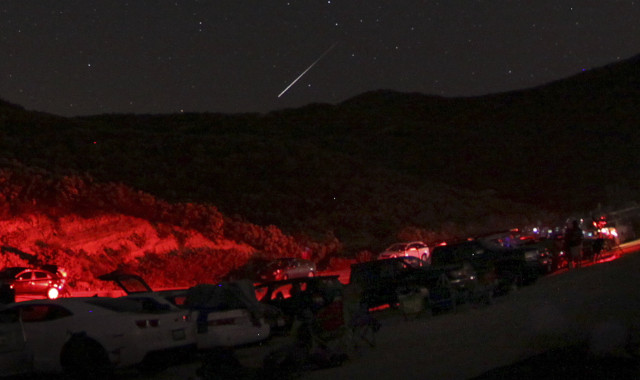 With much fewer than the 200 meteor per hour display that was predicted, a lot of people have called last weekend’s so called “spectacular” Camelopardalid meteor shower a dud. But we’ve got a shot of one of the meteors that did make an appearance streaking across the sky of Castaic Lake, California. (Reuters)