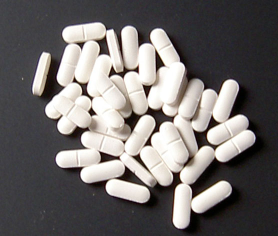 Ambien (Zolpidem) tablets (Entheta/Wikimedia Commons)