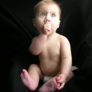 Toddler sucking thumb (Angie McD. via Flickr/Creative Commons)