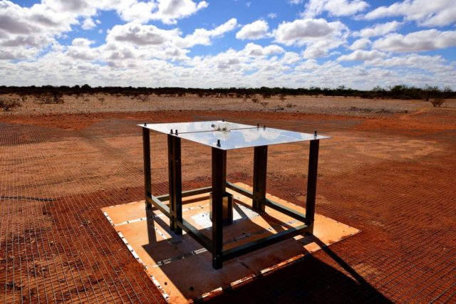 EDGES ground-based radio spectrometer at CSIRO’s Murchison Radio-astronomy Observatory in Western Australia. (CSIRO Australia)