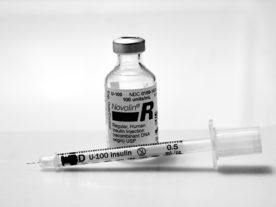 Bottle of insulin and syringe (2C2K Photography via Creative Commons-Attribution 2.0 Generic/Flickr)