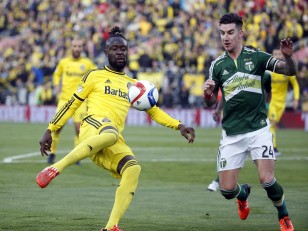 Kei Kamara battles for the ball during the 2015 MLS Cup final. Photo: Geoff Burke-USA TODAY Sports