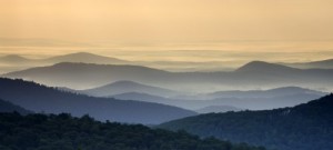 You sure can’t see a Blue Ridge Mountain scene like this from congested Centreville today, but you can get there in less than an hour.  (Brendan Reals)