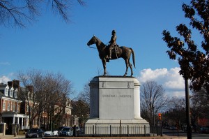 This tribute to Gen. Thomas “Stonewall” Jackson, the Confederate hero of several Civil War battles, is one of six statues on Richmond’s Monument Avenue — the only complete street in the United States that is a National Historic Landmark.  (b_watkins, Flickr Creative Commons)