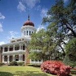 Longwood in Natchez has the beautiful white columns that are common in antebellum mansions.  What’s uncommon are the manor home’s octagonal shape and onion-shaped dome.  (Carol M. Highsmith)