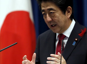 Japan's Prime Minister Shinzo Abe holds a news conference in Tokyo on Oct. 6, 2015. (Reuters)