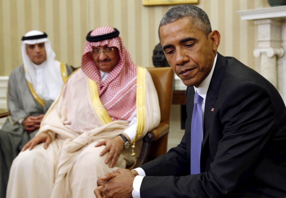 President Barack Obama meets with Saudi Crown Prince Mohammed bin Nayef (C) at the White House in Washingtonn on May 13, 2015. (Reuters)